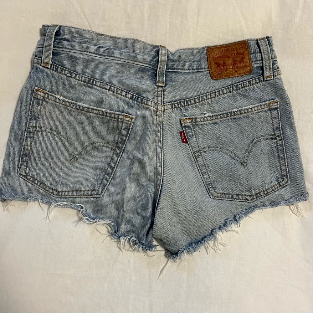 Levi’s 501 shorts